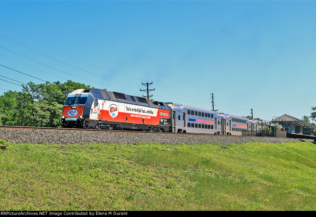 NJT 4503 on Train 5515